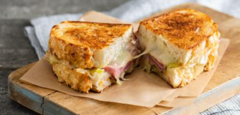 Naked Melt Hunny Ham & Cheese